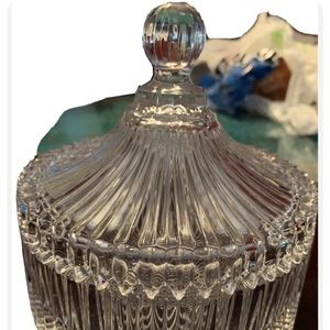 Crystal candy dish with lid.